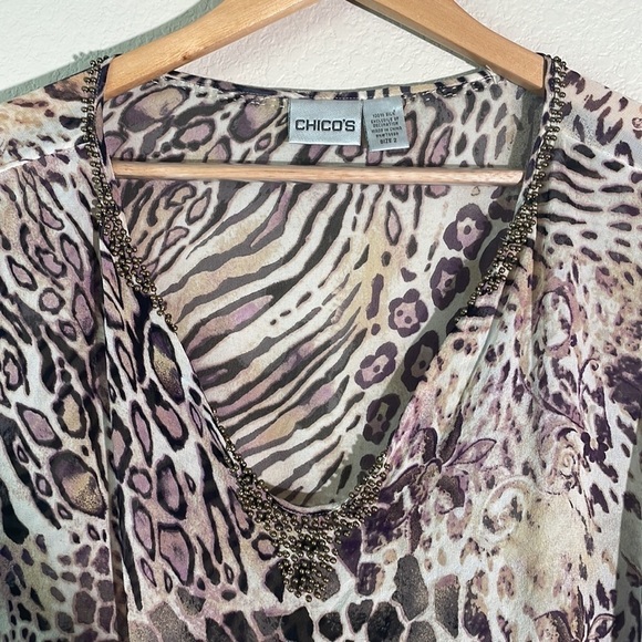 Chico’s Animal Print Silk Top Size 2 - Picture 5 of 14